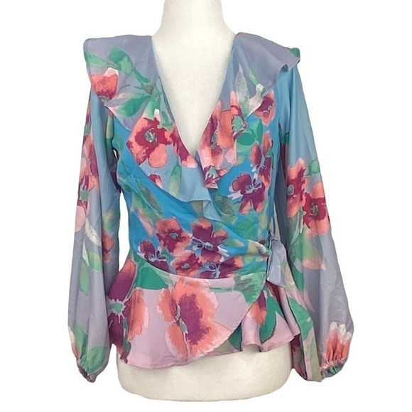 ADELYN RAE MAISY, NEW WITH TAGS, FLORAL WRAP BLOUSE - Picture 1 of 8